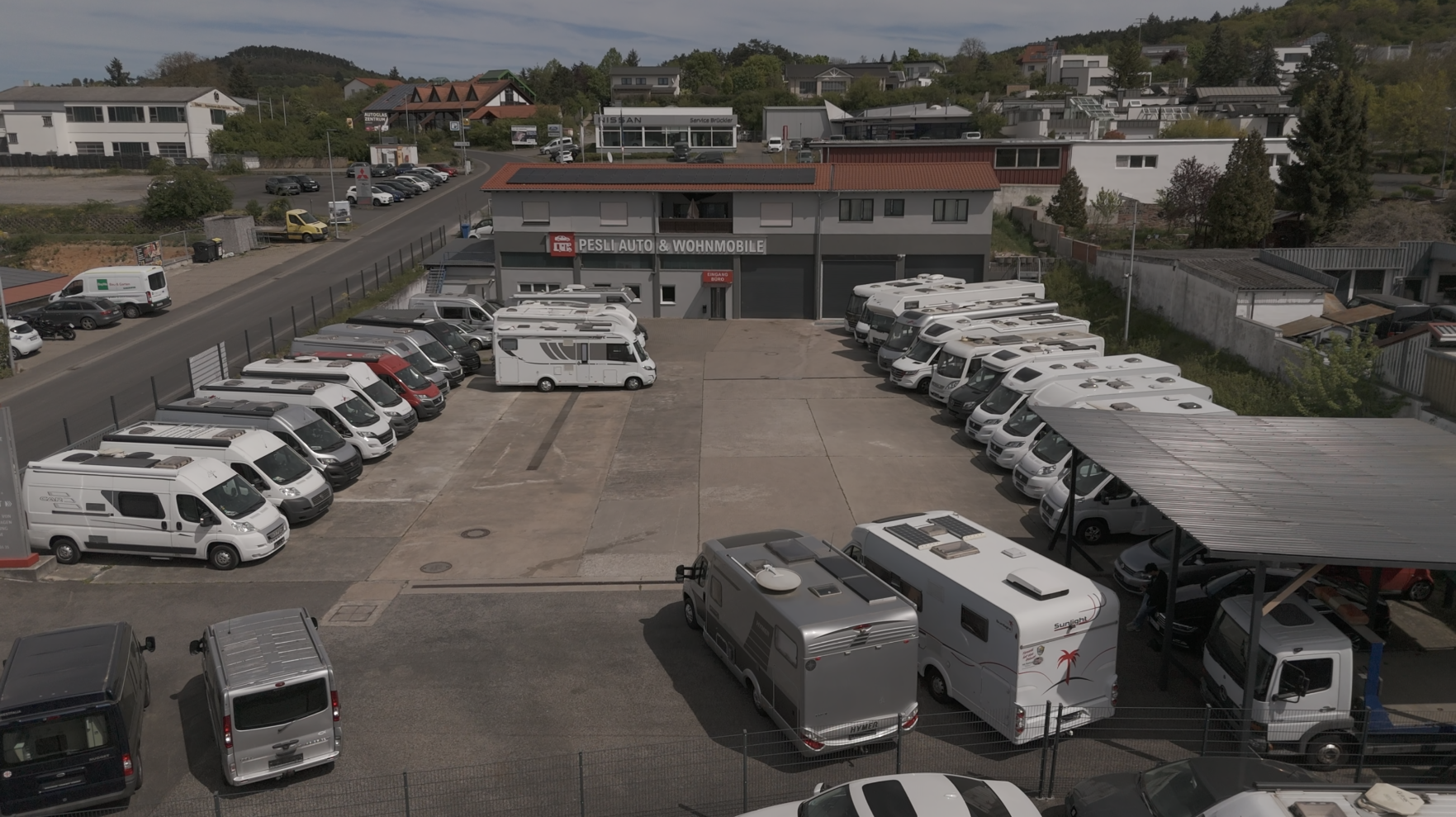 Das Gelände von Pesli Mobile in Karlstadt am Main